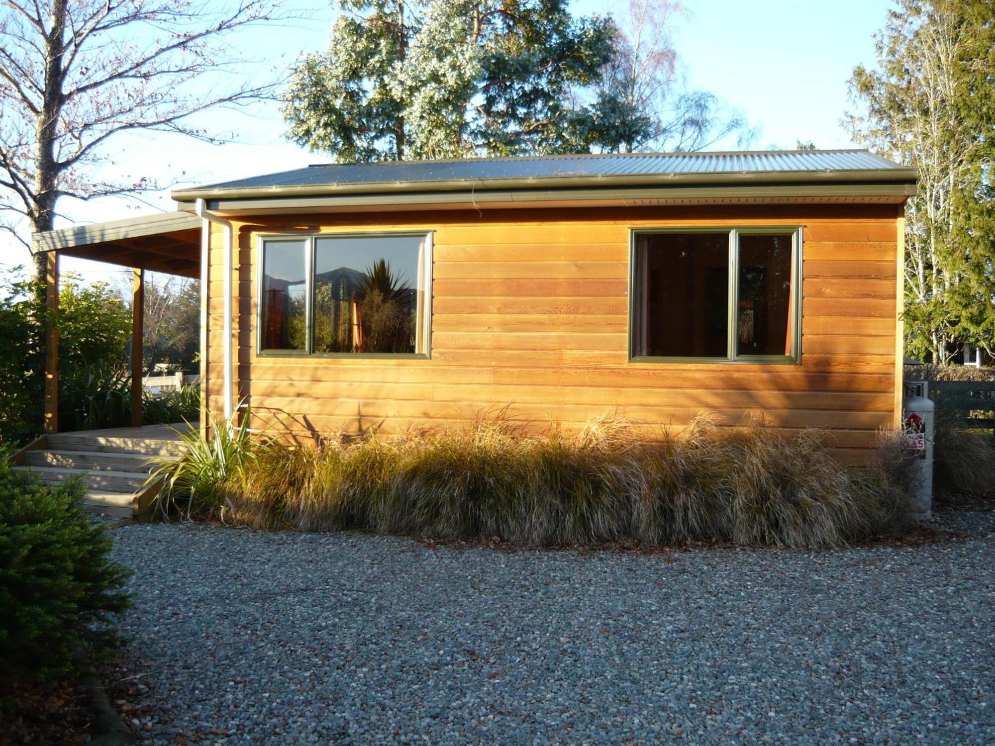 Birchwood Cottages Te Anau Exterior photo